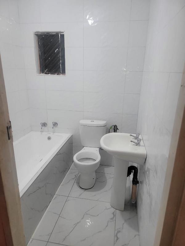 2 Bedroom Property for Sale in Protea Glen Gauteng