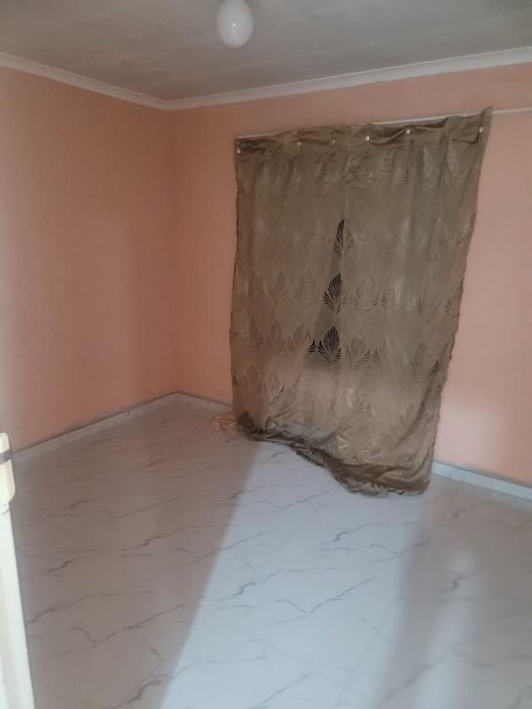2 Bedroom Property for Sale in Protea Glen Gauteng