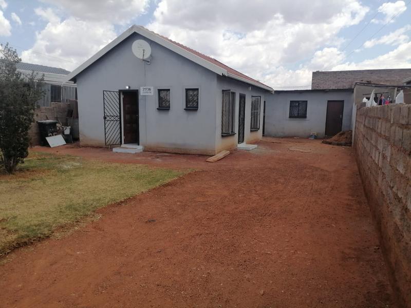 2 Bedroom Property for Sale in Protea Glen Gauteng