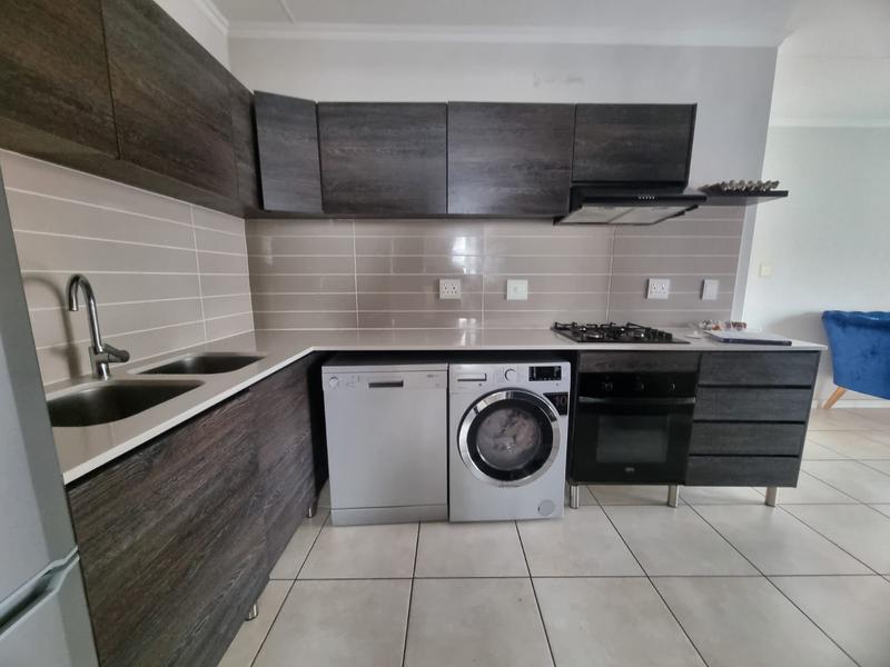 1 Bedroom Property for Sale in Oakdene Gauteng