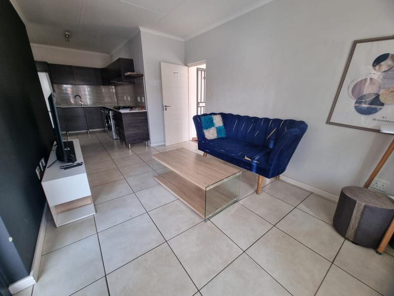 1 Bedroom Property for Sale in Oakdene Gauteng