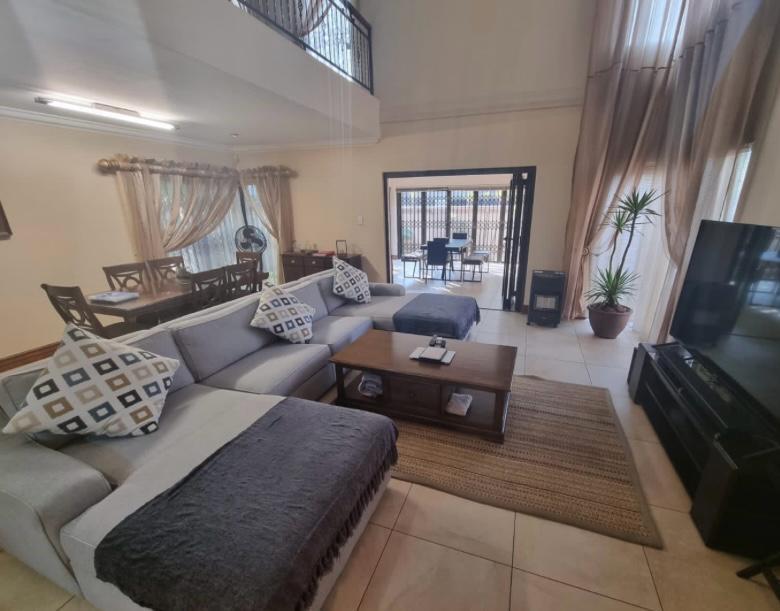 4 Bedroom Property for Sale in Vanderbijlpark SW 5 Gauteng