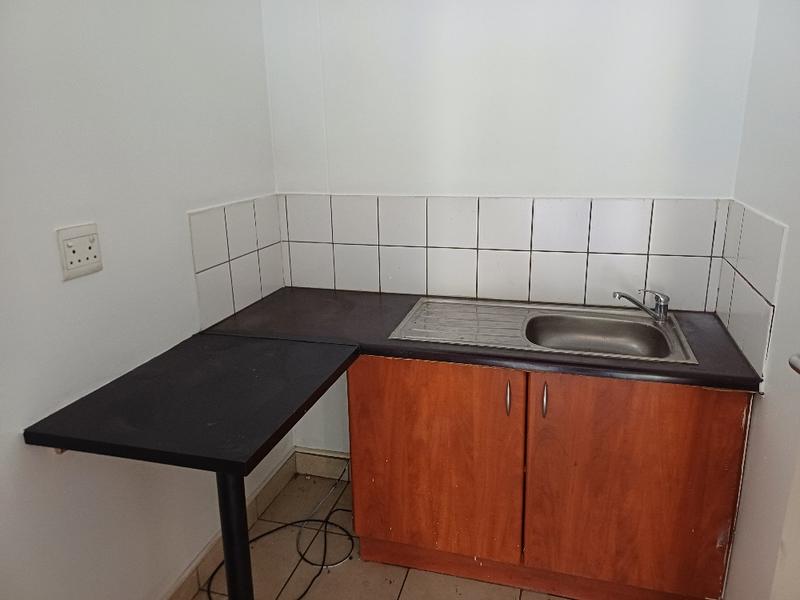 To Let commercial Property for Rent in Zwartkop Gauteng