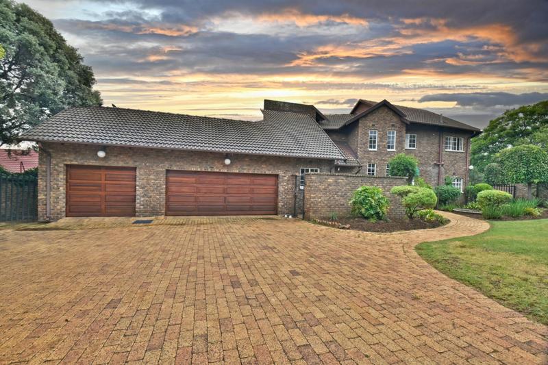 4 Bedroom Property for Sale in Randpark Ridge Gauteng
