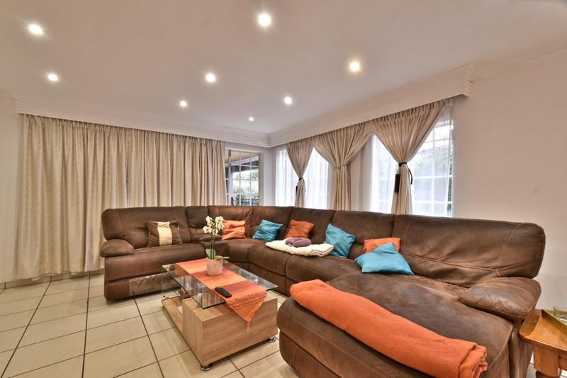 4 Bedroom Property for Sale in Randpark Ridge Gauteng