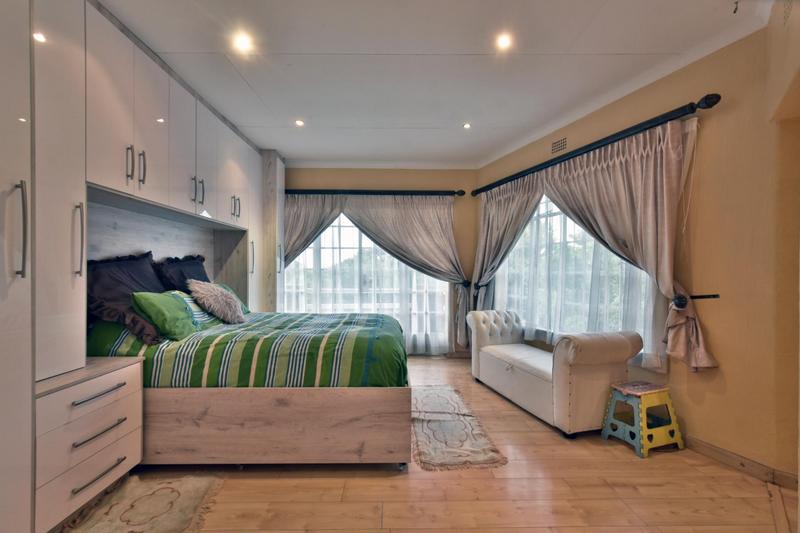 4 Bedroom Property for Sale in Randpark Ridge Gauteng