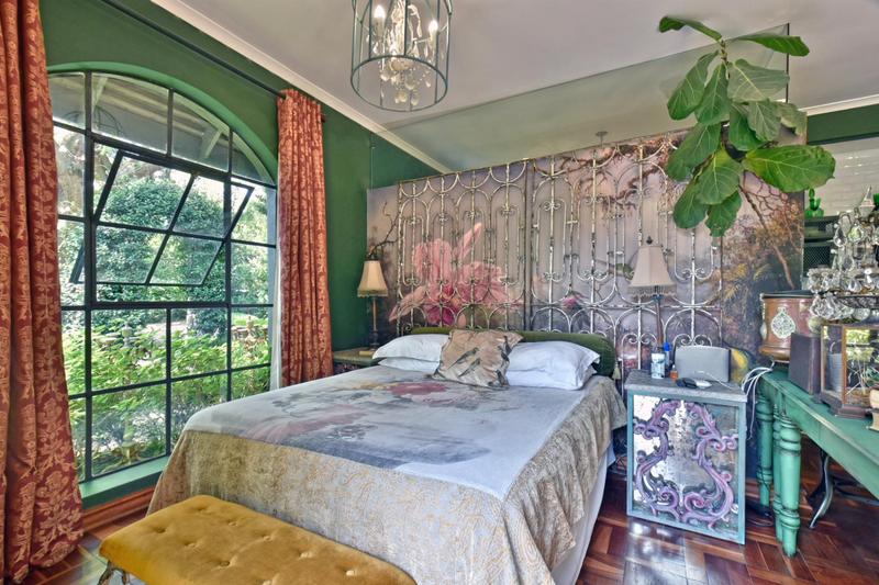 9 Bedroom Property for Sale in Hurlingham Gauteng
