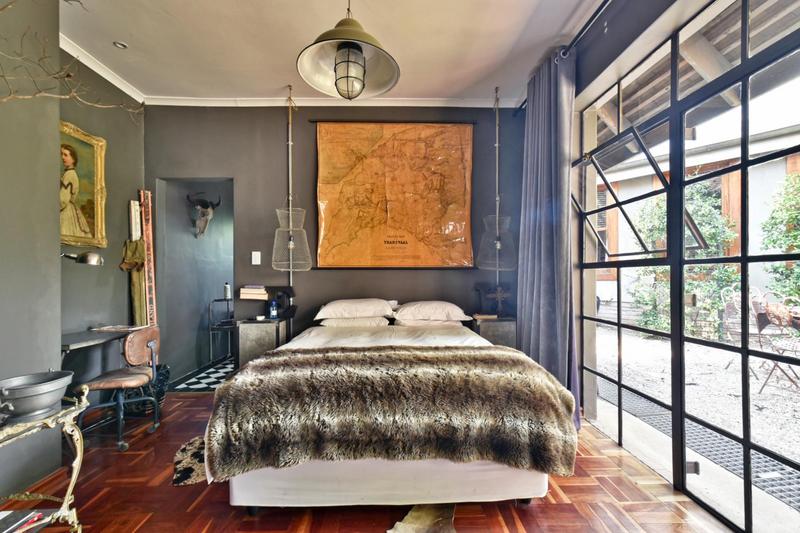 9 Bedroom Property for Sale in Hurlingham Gauteng