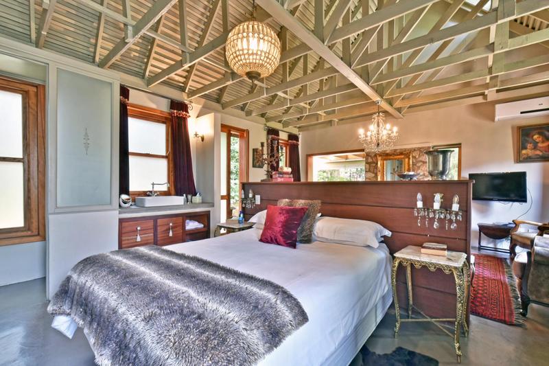 9 Bedroom Property for Sale in Hurlingham Gauteng