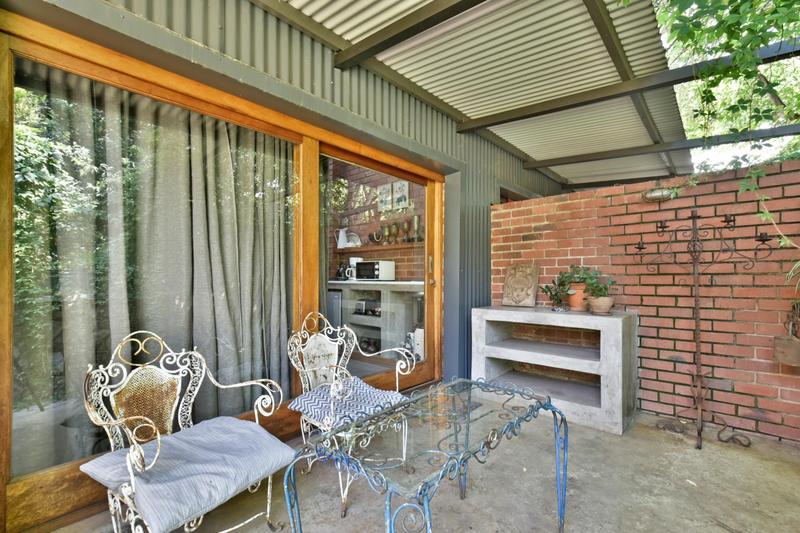 9 Bedroom Property for Sale in Hurlingham Gauteng