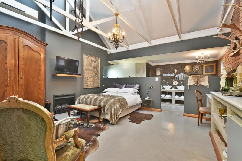 9 Bedroom Property for Sale in Hurlingham Gauteng