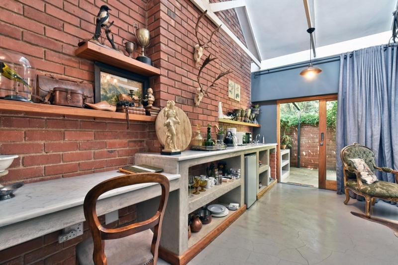 9 Bedroom Property for Sale in Hurlingham Gauteng