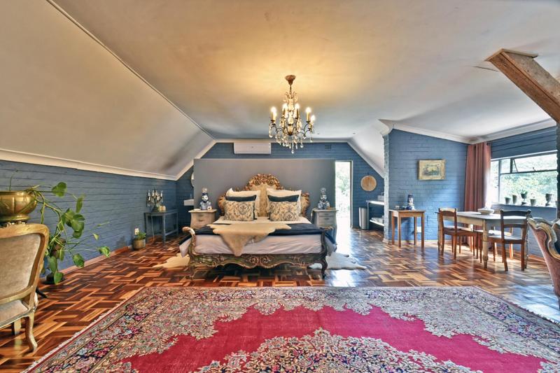 9 Bedroom Property for Sale in Hurlingham Gauteng