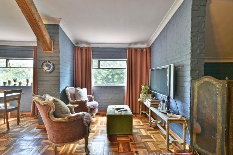 9 Bedroom Property for Sale in Hurlingham Gauteng