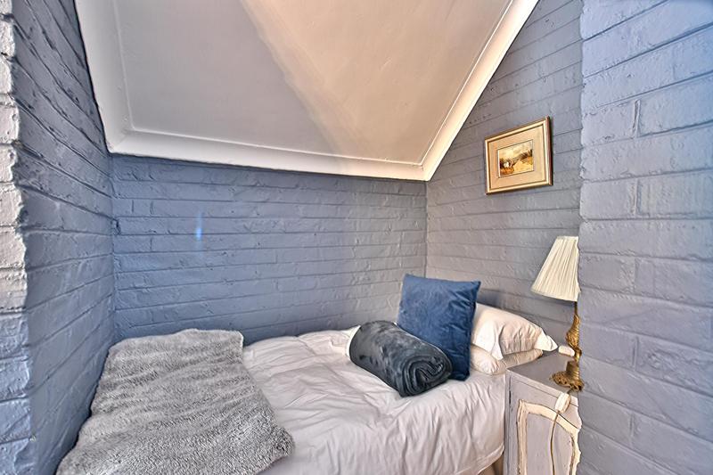 9 Bedroom Property for Sale in Hurlingham Gauteng