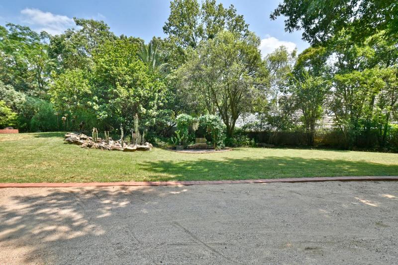 9 Bedroom Property for Sale in Hurlingham Gauteng