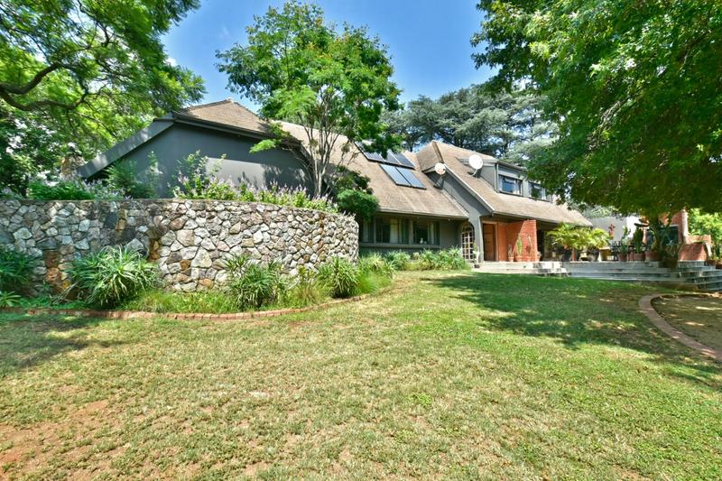 9 Bedroom Property for Sale in Hurlingham Gauteng