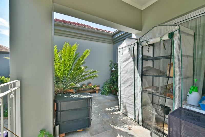 2 Bedroom Property for Sale in Eagle Canyon Golf Estate Gauteng