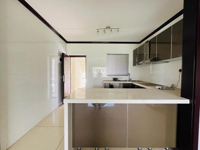 To Let 2 Bedroom Property for Rent in Craigavon Gauteng