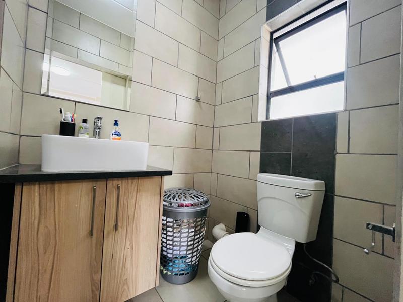 2 Bedroom Property for Sale in Edenburg Gauteng