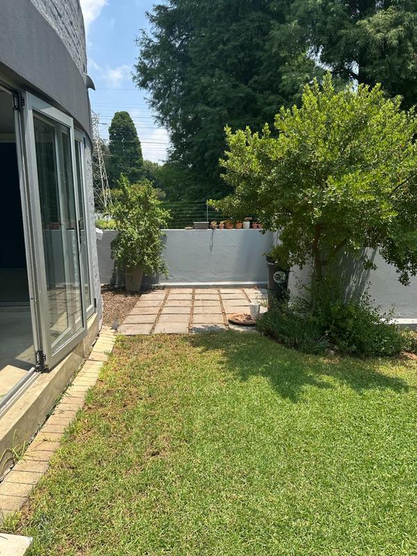 To Let 3 Bedroom Property for Rent in Craighall Park Gauteng