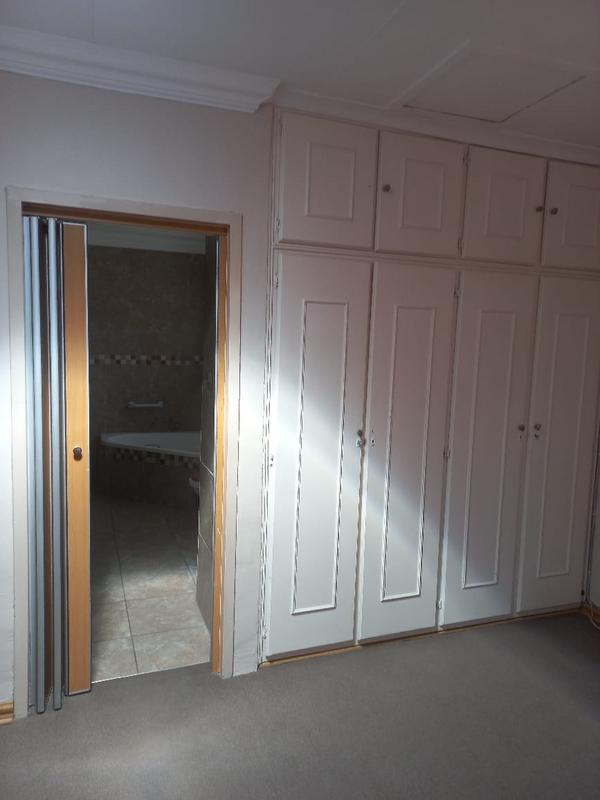 2 Bedroom Property for Sale in Petersfield Gauteng