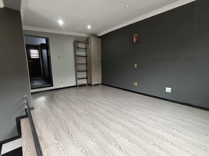 4 Bedroom Property for Sale in Symhurst Gauteng