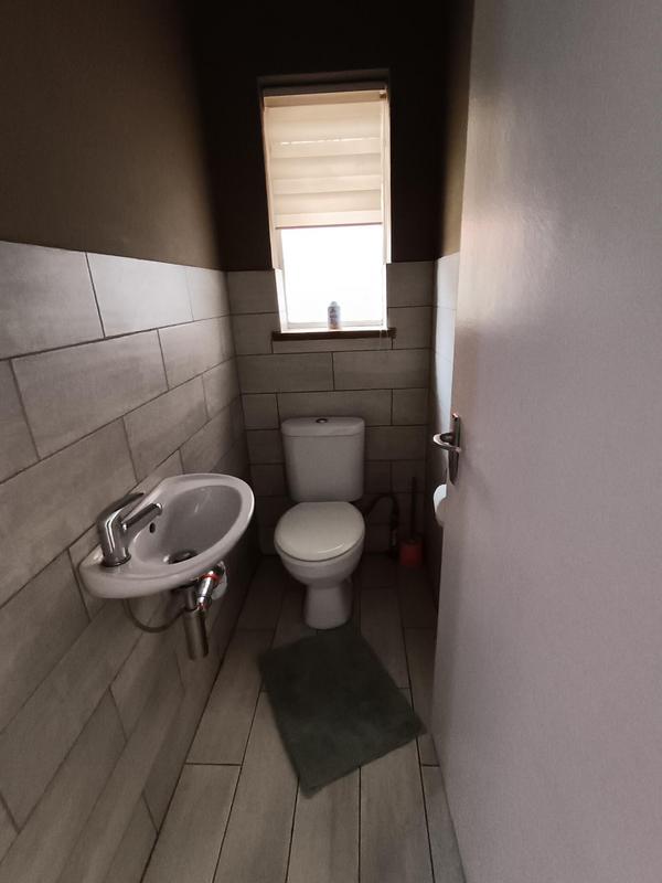 4 Bedroom Property for Sale in Symhurst Gauteng