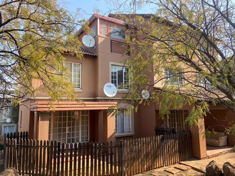 3 Bedroom Property for Sale in Castleview Gauteng
