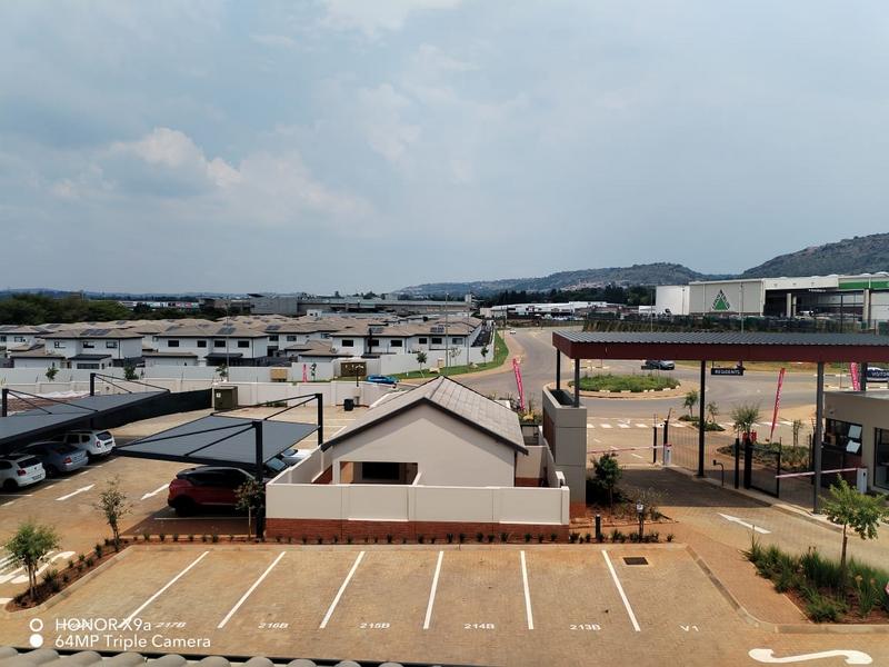 To Let 2 Bedroom Property for Rent in Roodepoort Gauteng