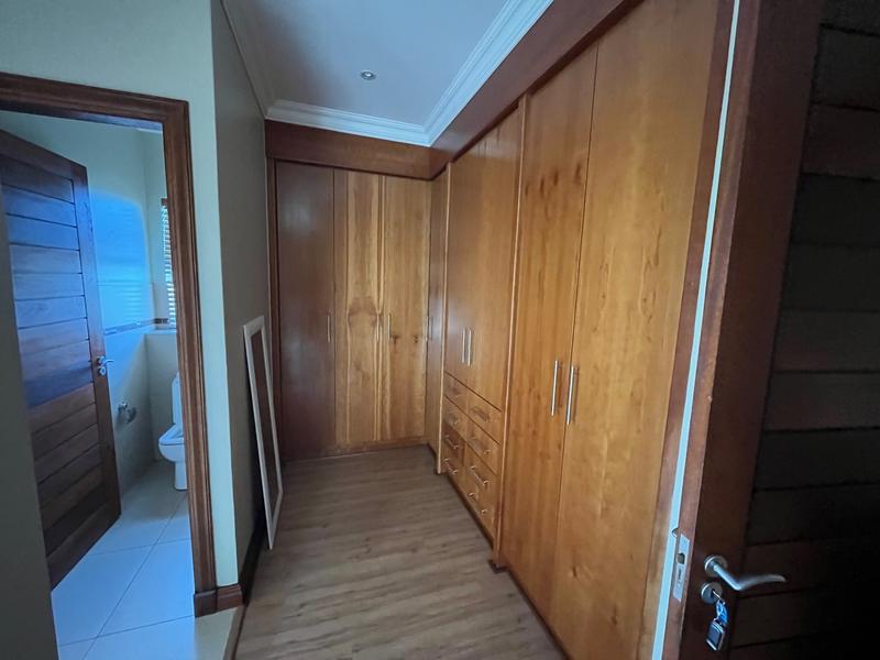 4 Bedroom Property for Sale in Waterkloof Ridge Gauteng