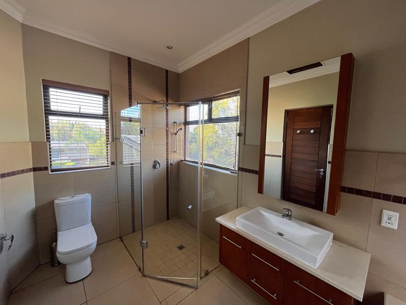 4 Bedroom Property for Sale in Waterkloof Ridge Gauteng
