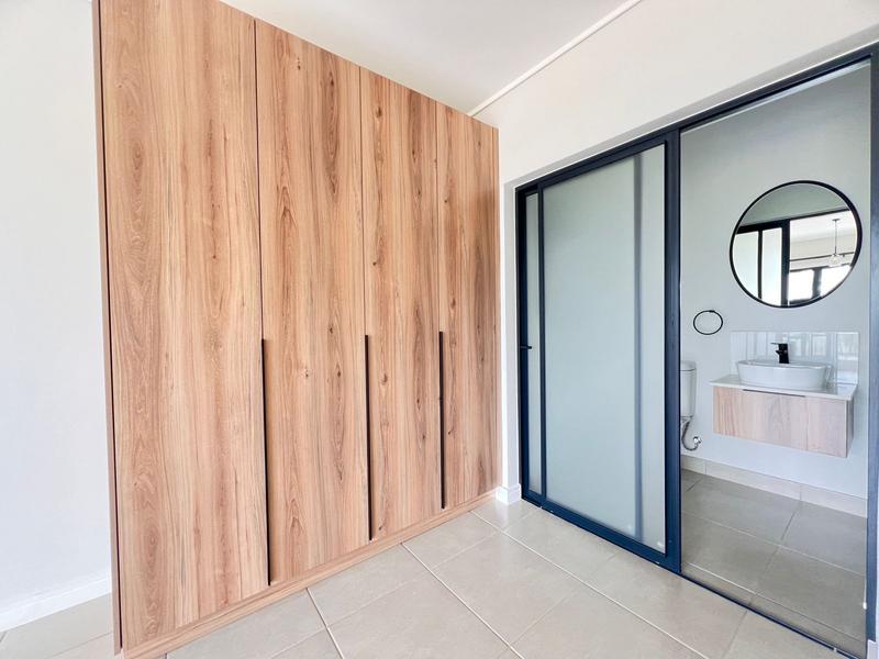 2 Bedroom Property for Sale in Mulbarton Gauteng