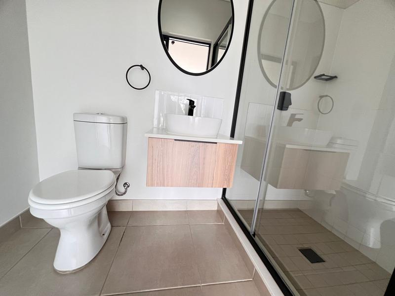 2 Bedroom Property for Sale in Mulbarton Gauteng