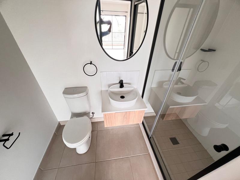 2 Bedroom Property for Sale in Mulbarton Gauteng