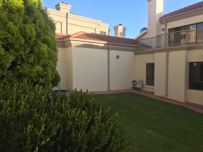To Let 7 Bedroom Property for Rent in Dainfern Gauteng