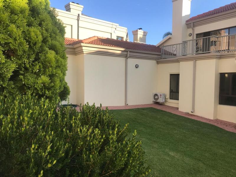 To Let 7 Bedroom Property for Rent in Dainfern Gauteng