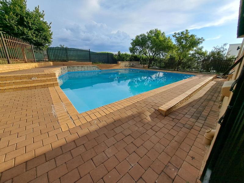 To Let 1 Bedroom Property for Rent in Raslouw Gauteng