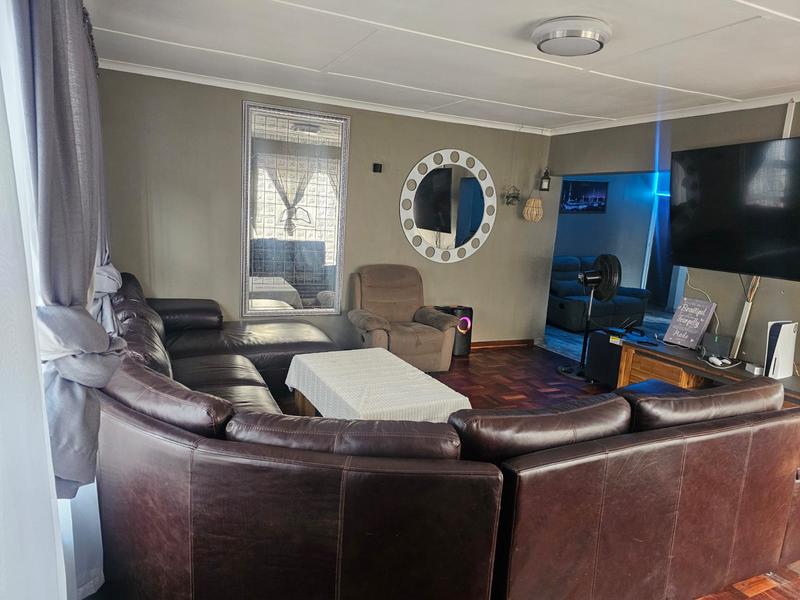 3 Bedroom Property for Sale in Bosmont Gauteng