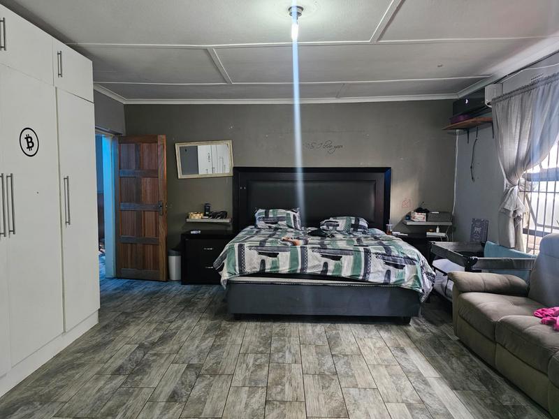 3 Bedroom Property for Sale in Bosmont Gauteng