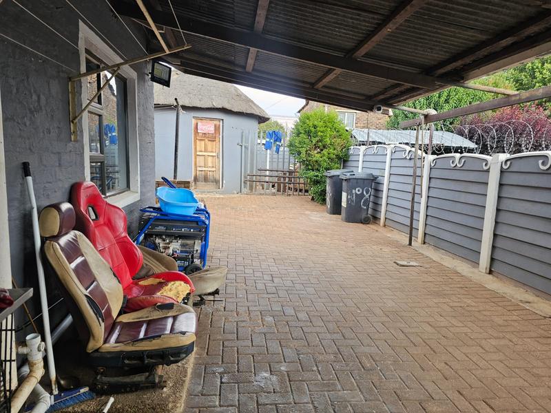 3 Bedroom Property for Sale in Bosmont Gauteng