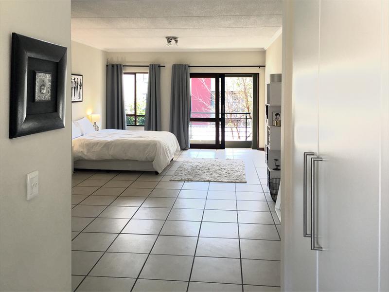 0 Bedroom Property for Sale in Lonehill Gauteng