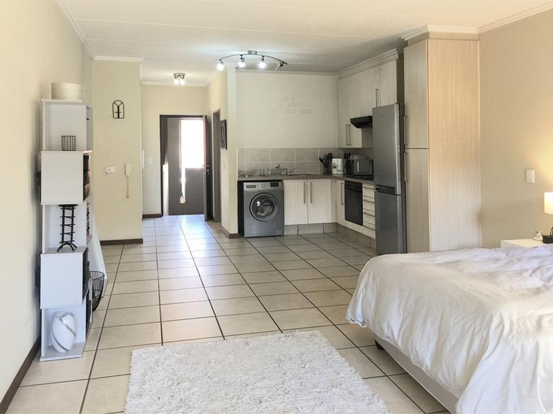 0 Bedroom Property for Sale in Lonehill Gauteng