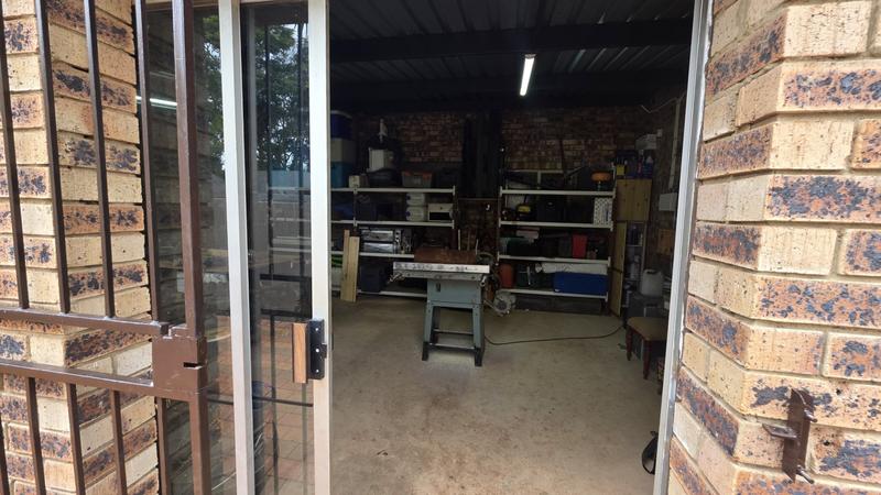 2 Bedroom Property for Sale in Sinoville Gauteng