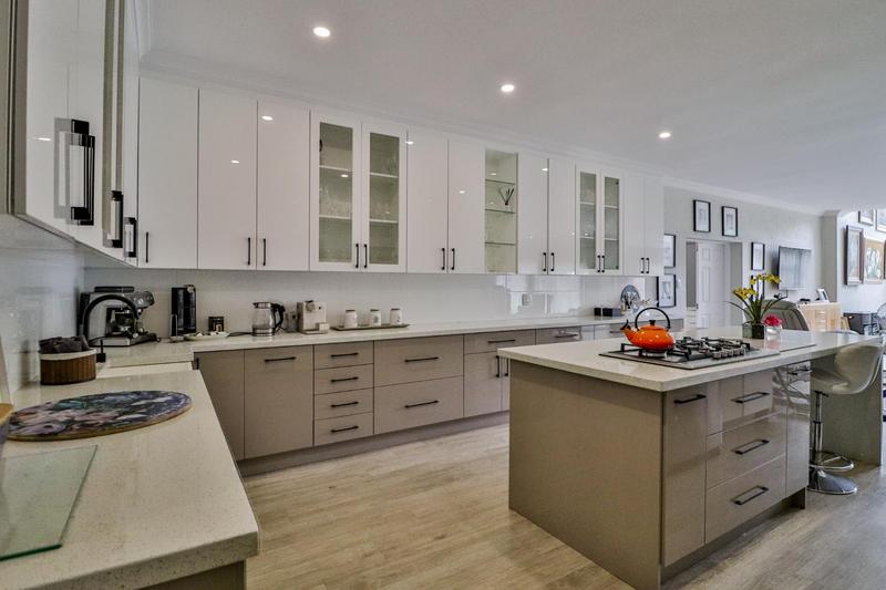 7 Bedroom Property for Sale in Montana Gauteng