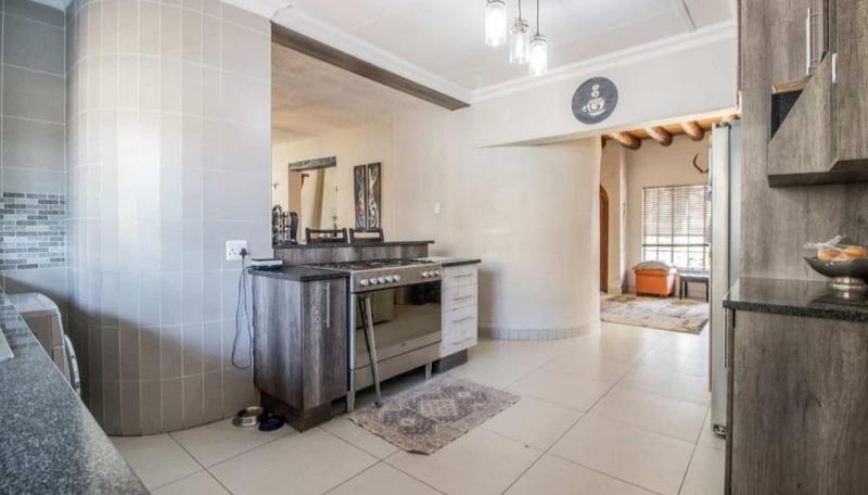 5 Bedroom Property for Sale in Randhart Gauteng