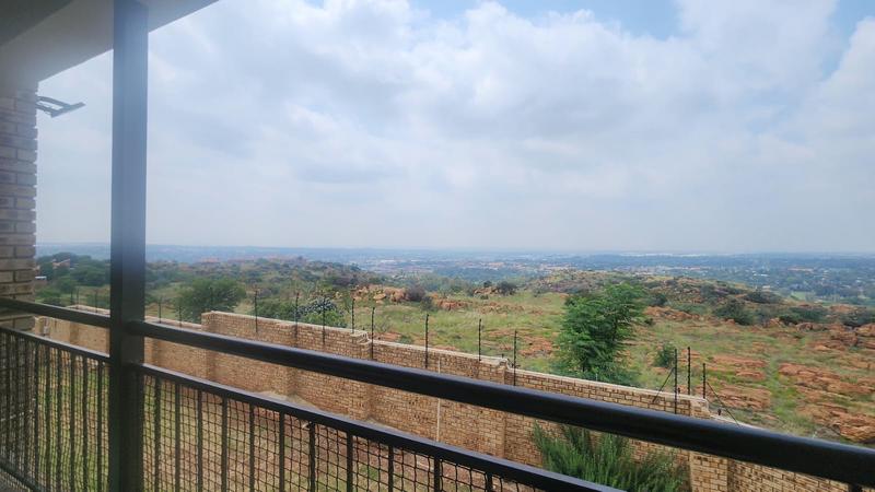 2 Bedroom Property for Sale in South Crest Gauteng