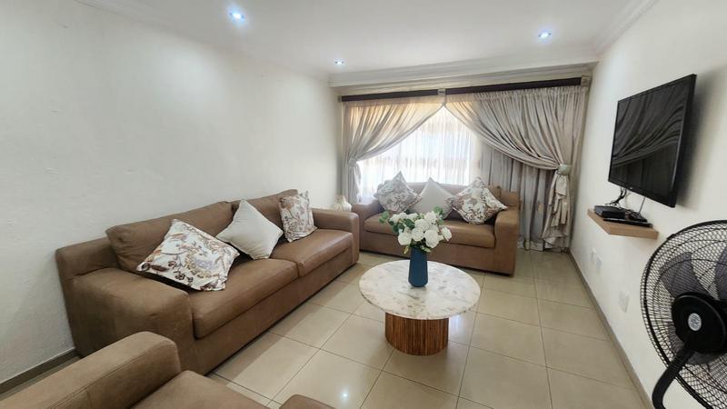 3 Bedroom Property for Sale in Verwoerdpark Gauteng