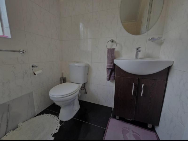 3 Bedroom Property for Sale in Bassonia Gauteng