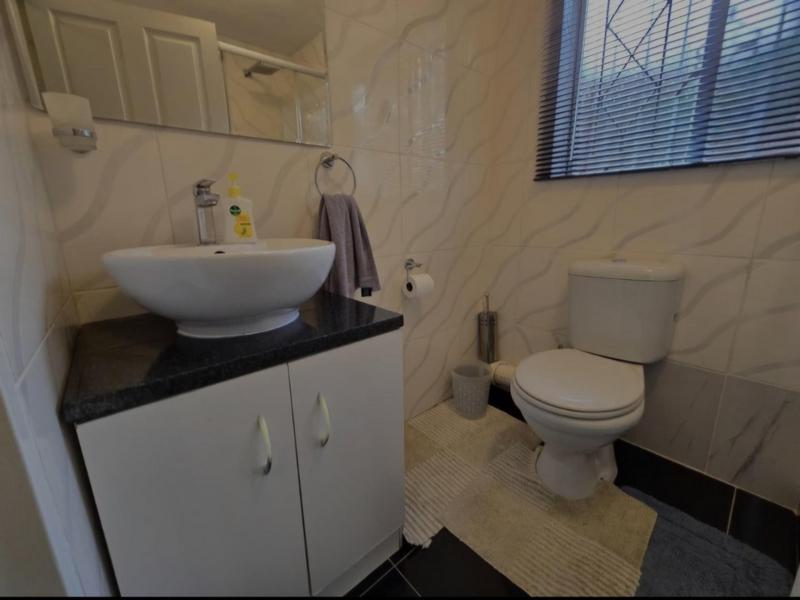 3 Bedroom Property for Sale in Bassonia Gauteng